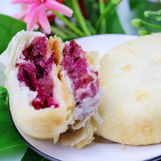 云南特产 玫瑰鲜花饼30克*10入手工现烤包邮 商品图0