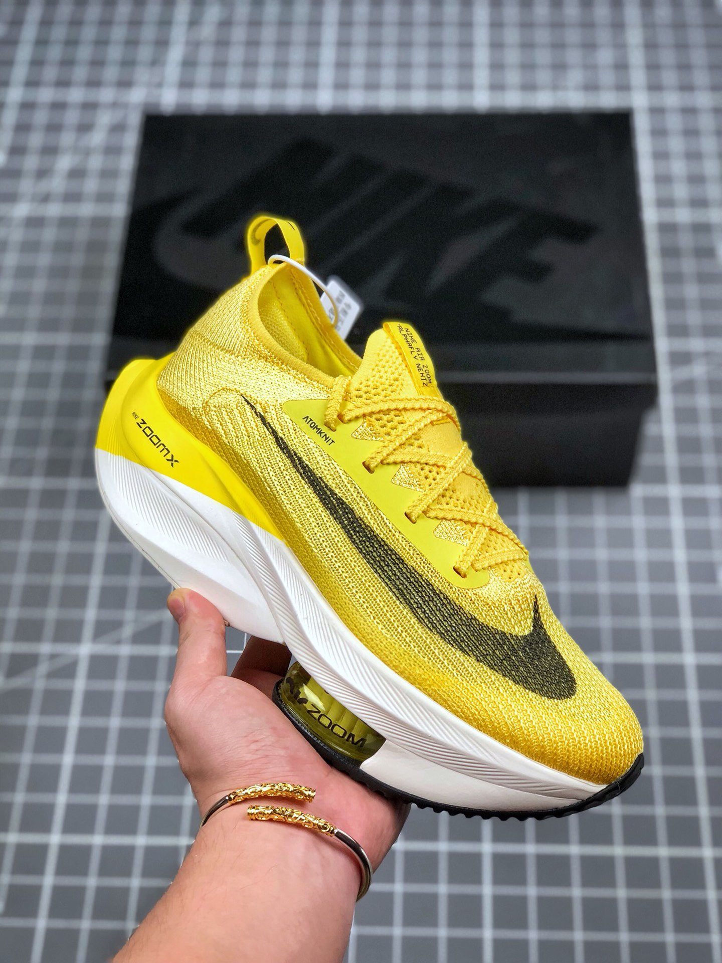 耐克登月马拉松跑步鞋 Nike Air Zoom Alphafly NEXT浅蓝红绿白白浅蓝黑绿白粉黑白黄白
