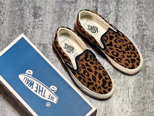 小红书爆款‼️ Vans Vault OG 懒人套一脚蹬豹纹  高端支线硫化帆布低帮休闲板鞋  尺码：35--44 商品图0