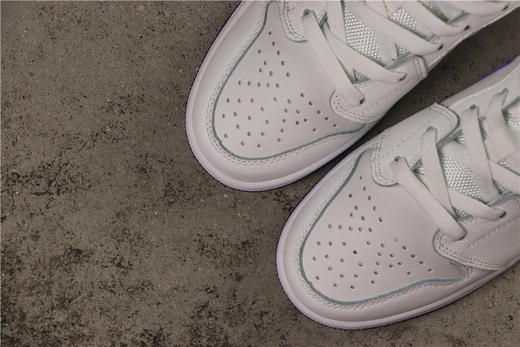 乔丹/Air Jordan  aj1 AJ1 乔丹1代 乔1 Air Jordan 1 Retro High GG 货号：332148-137 乔1白紫 商品图3