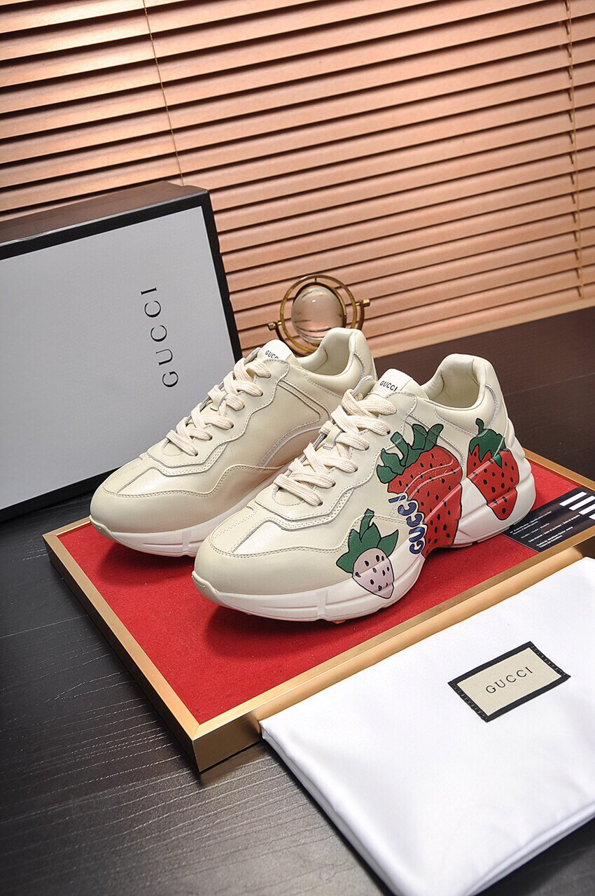 夏日特价580 古驰gucci rhyton 古奇皮革运动鞋;情侣款高版本老爹鞋