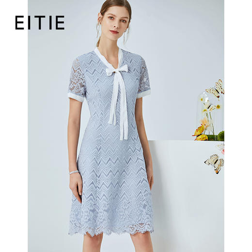 EITIE爱特爱夏季新款时尚通勤蝴蝶结飘带蕾丝收腰A字连衣裙B2007496 商品图0