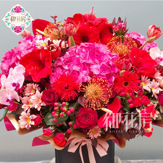绯红的天空 · 鲜花花筒 商品图0