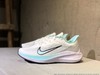 耐克Nike Air zoom Vomero 7 登月减震跑鞋 商品缩略图0