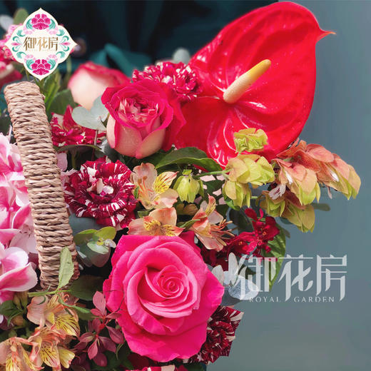 绚烂荣光 · 鲜花花篮 商品图2