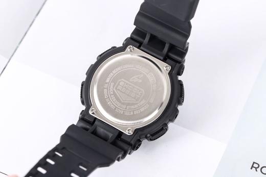 全新款卡西欧 GD-120系列。 主要功能： *防震 *生活防水 *7年电池 *高亮度自动LED照明 *世界时间（48城市） *秒表（1/100秒） *12/24小时时制 *每日闹铃，整点响报 商品图7