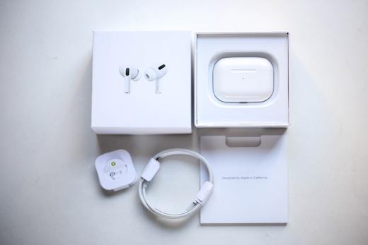苹果3  AIR PODS PRO 三代无线耳机  原材料组装  改名定位 三代界面 原机操作模式 原机重量 支持弹窗和触摸控制. 需要13.23以上的系统。 商品图8