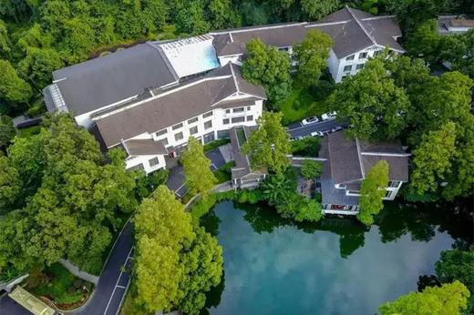 【酒店大促】坐拥西湖山色的杭州花家山庄 商品图1