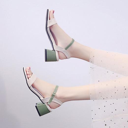 HCJ-K1919简约一字带扣凉鞋女2020新款夏季百搭仙女风粗跟凉鞋 商品图1