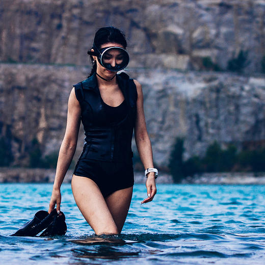 【装备】SEAPLAY预售款3mm头套背心，更有换新活动 商品图5