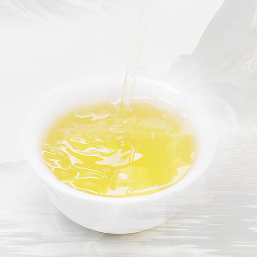 2016年曼松贡茶饼茶（100g礼盒/提装） 商品图3