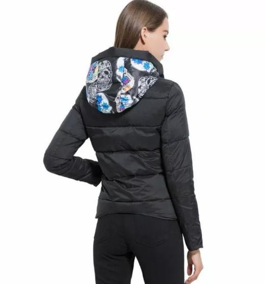 ★反季清仓女款羽绒服 商品图4