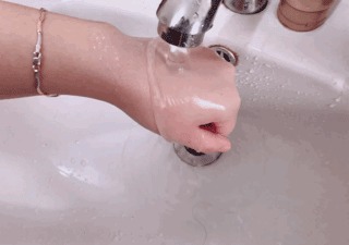  为什么皮肤白的男生更受欢迎 