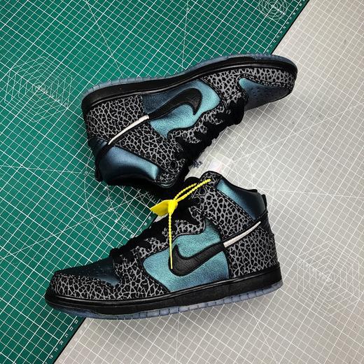 Nike SB Dunk High "Dog Walker" 斑点狗 斑点豹纹配色板鞋 货号：BQ6827-300 商品图1