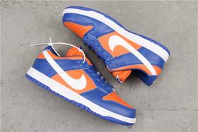 板鞋系列耐克/NIKEsb 耐克低帮板鞋 蓝桔白 Nike Dunk Low SP 以橙色与蓝色构成，同样搭配白色 Swoosh Logo，巧妙呈现出佛罗里达大学主题配色