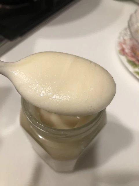 【长白山椴树雪蜜】500g/瓶，椴树蜜是东北特有蜜种之一，纯天然，无污染，邮政包邮 商品图0