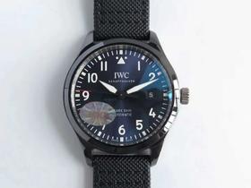 MKS万guo马克十八陶瓷系列IW324703“劳伦斯体育公益基金会”特别版;自动机械机芯,41×11mm,男士，尼龙表带，密底手表