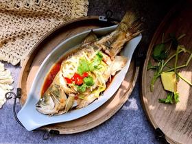 鱼跃龙门！祝莘莘学子们都“粽”状元！ 