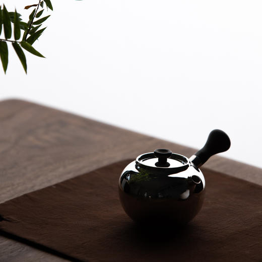 智圆泡茶壶 足银材质 工艺精致 商品图3