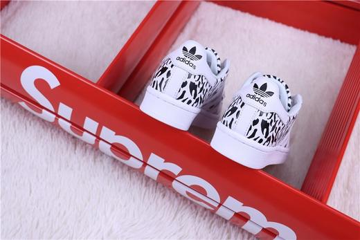 阿迪达斯/Adidas  三叶草贝壳头板鞋  白黑豹纹 货号：FV3451  Originals Superstar"White/Black Leopard"贝壳头经典百搭休闲运动板鞋 商品图1
