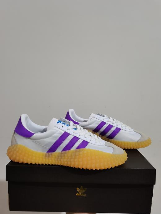 👒小红书爆款 原鞋独立模具开发 原厂网纱面 阿迪达斯/Adidas Kamanda 小Yeezy 生胶刺头底 秀气大方的鞋型 气质修身 货号：EE9090 尺码：36--45 商品图4