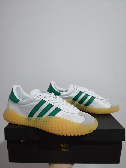 👒小红书爆款 原鞋独立模具开发 原厂网纱面 阿迪达斯/Adidas Kamanda 小Yeezy 生胶刺头底 秀气大方的鞋型 气质修身 货号：EE9090 尺码：36--45 商品图0