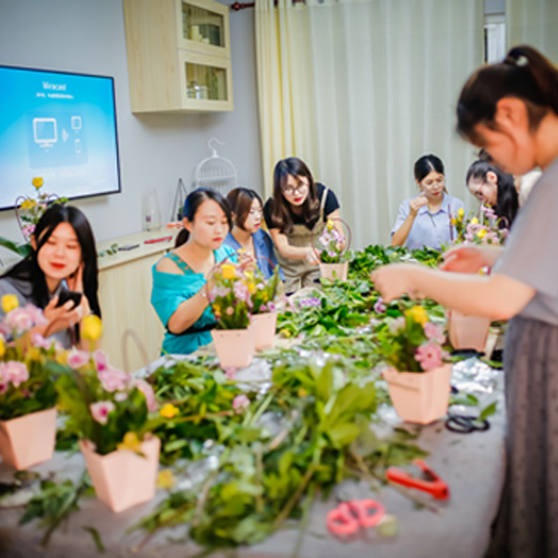 （6人成团）法式自然风小花篮 制作