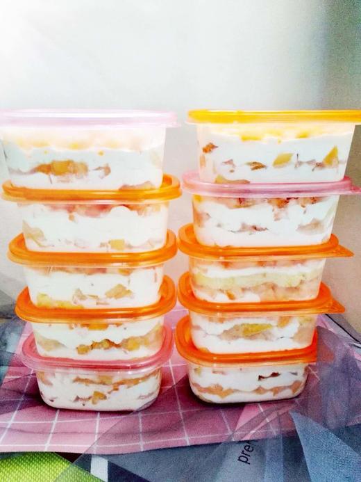 火龙果千层盒子280ml/盒（纯动物奶油制作） 商品图0