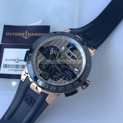 TWA出品—无限创意 品鉴雅典 航海世家 El Toro/Black Toro万年历腕表 复刻天文台认证机芯:UN-32自动上链机芯 专利双窗口大日历 表壳材质:316L钢/陶瓷圈口/陶瓷按钮/陶瓷表 商品图1