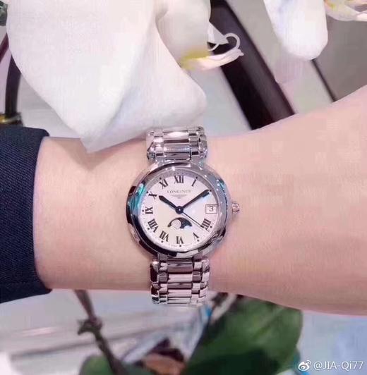 姑娘 看过来！全表12颗真钻 仅有10来个数量，专柜售价10000+，我们直接裸表开售 商品图1