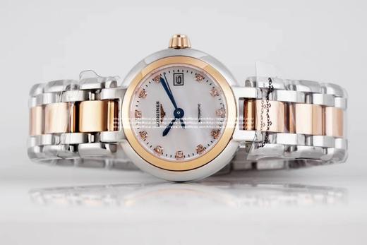 圆润皎洁 精致秀气！品鉴N强女士机械——浪琴表心月系列腕表。【精彩细节】1.腕表尺寸26.5毫米，圆润皎洁的表壳做工出色，散发如正品一般的柔和质感。2.间金镀层——采用18KPVD电镀，并非普通电镀 商品图3