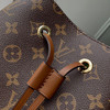 夏日特价💰800 LV原单新色M44887 🌱Gaston-Louis Vuitton 于 1932 年专为承运香槟酒设计的酒袋邂逅当代潮流 商品缩略图7