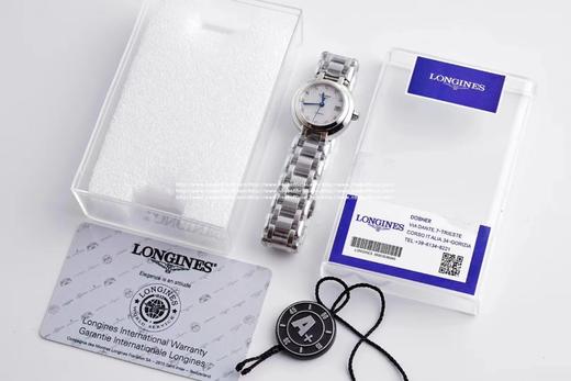 圆润皎洁 精致秀气！品鉴N强女士机械——浪琴表心月系列腕表。【精彩细节】1.腕表尺寸26.5毫米，圆润皎洁的表壳做工出色，散发如正品一般的柔和质感。2.间金镀层——采用18KPVD电镀，并非普通电镀 商品图9