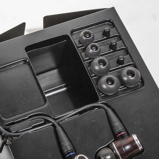 【降价拍卖】JVC HA-FW002入耳式耳机 商品图4