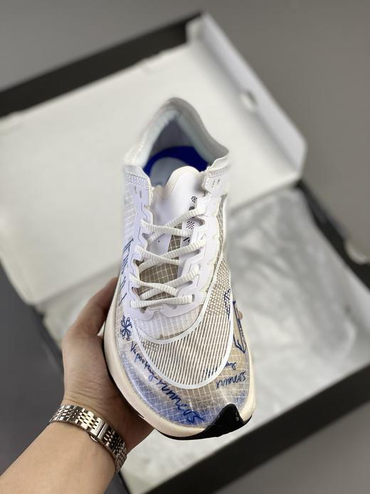 Nike ZoomX Vaporfly Next% 马拉松跑步鞋 AO4568-600 鞋面使用了全新 Vaporweave 科技 商品图1