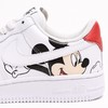 Nike AIR Force 1 Low Mickey Mouse 空军一号米老鼠  鞋款整体的设计颇为简约，白色鞋身的基础上加入类似手绘的米老鼠Logo 商品缩略图6