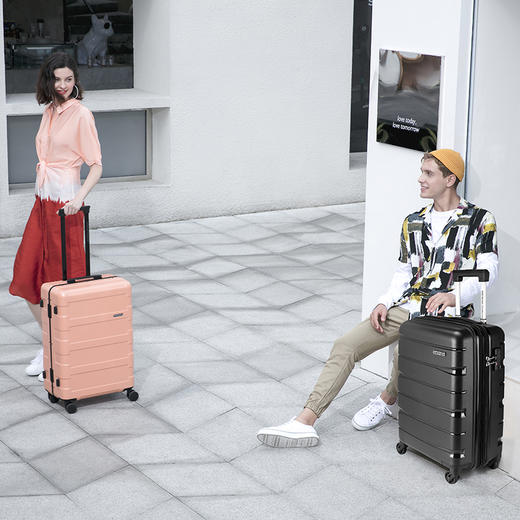 TC709002四轮旋转拉杆箱--黑色中号 商品图14