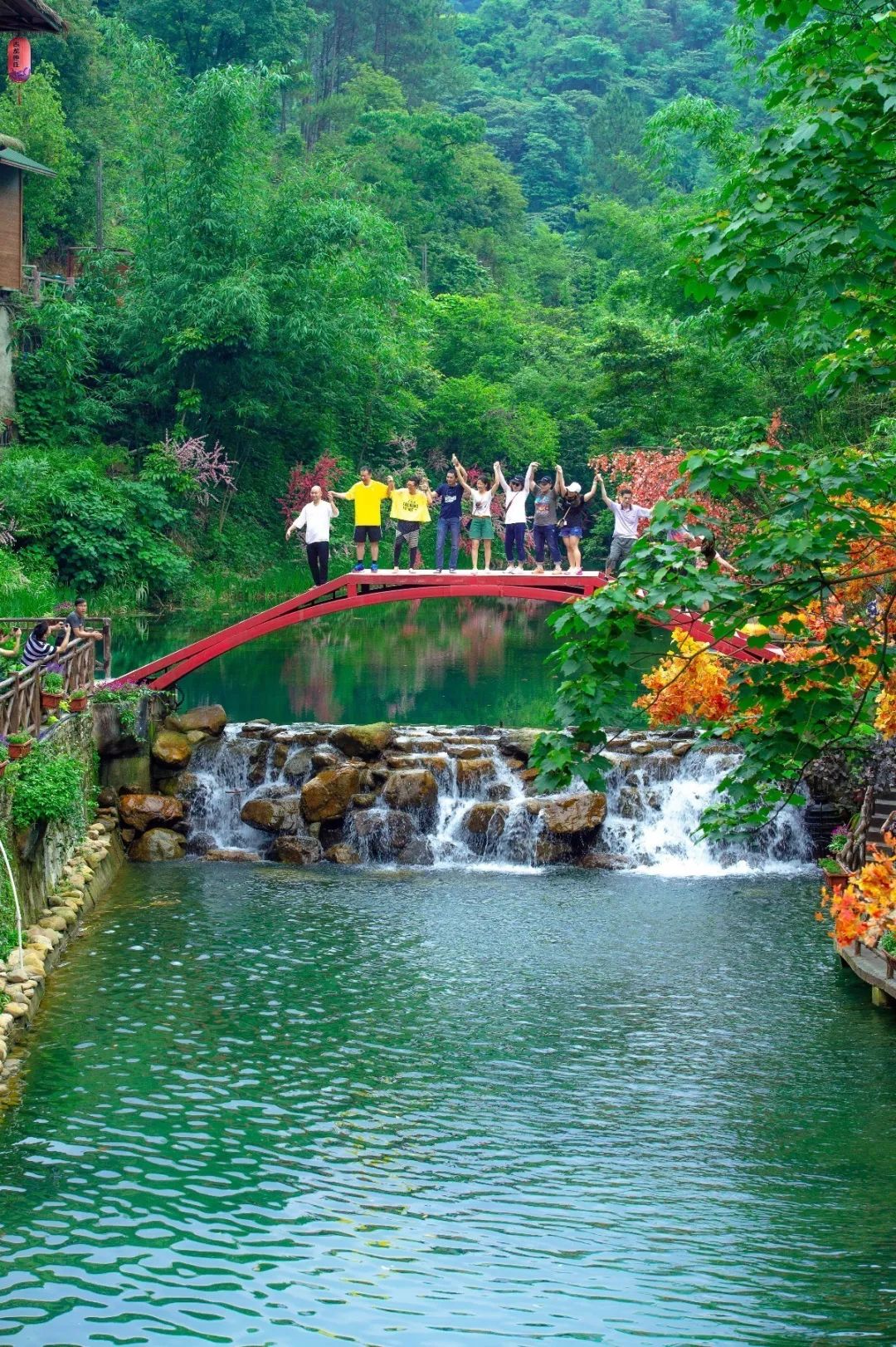 【一日游】118元打卡网红古龙峡红河谷,古龙九瀑,品尝