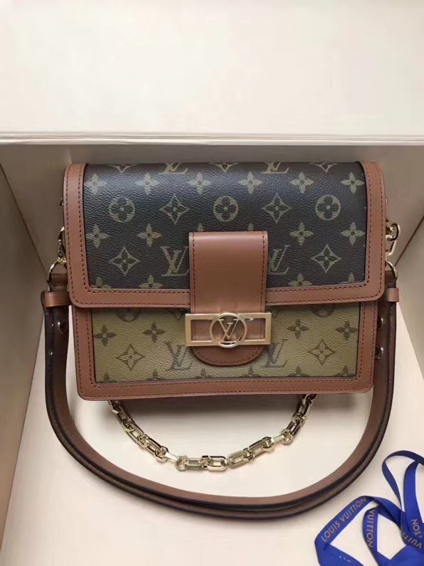 lv 新款达芙妮中号