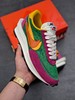日式解构美学SACAI联名 × NIKE LDV Waffle重叠设计前卫华夫变形休闲慢跑鞋 官方货号：BV0073-301 绿黄粉 sacai在SS19的发布会上展示了自己与Nike全新联名 商品缩略图1