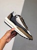 日式解构美学SACAI联名 × NIKE LDV Waffle重叠设计前卫华夫变形休闲慢跑鞋 官方货号：BV0073-301 绿黄粉 sacai在SS19的发布会上展示了自己与Nike全新联名 商品缩略图5
