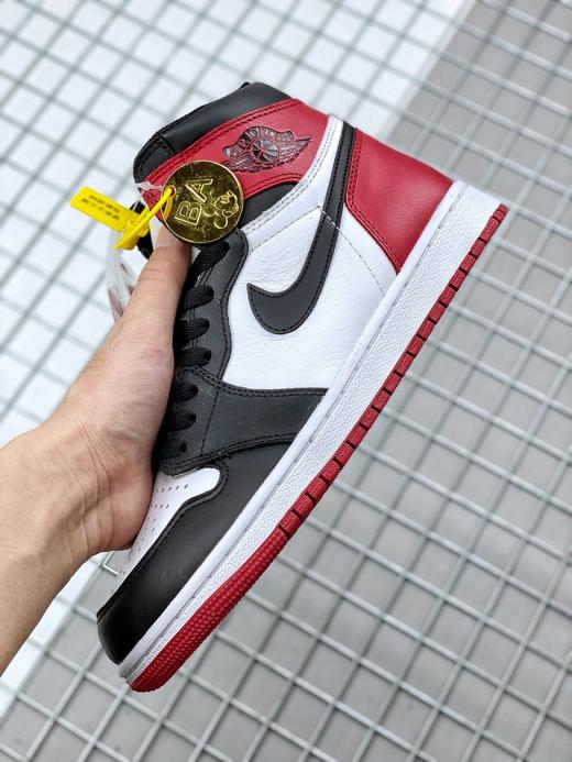 Air Jordan 1 OG Retro High “Black Toe” 黑脚趾  货号：555088-125 SIZE：36-46 商品图2