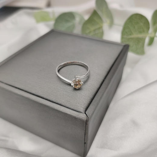 18K钻石戒指（0.525ct） 商品图1