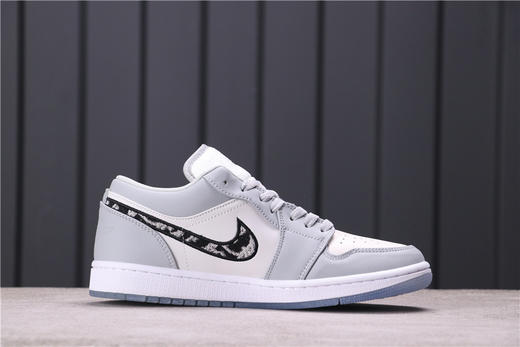 乔丹/Air Jordan AJ1 aj1 乔丹1代 乔1 乔丹1代高帮系列Dior x Air Jordan 1 High 货号：CN8607-002 乔1高帮迪奥联名36-45 商品图0