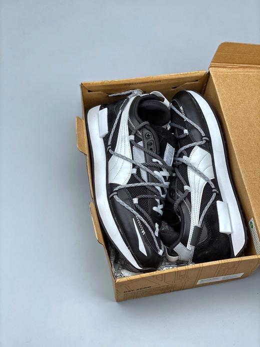 Puma x Central Saint Martins Future Rider 彪马复跑古‬步鞋今年联名大户 PUMA 「彪马」与伦敦中央马圣‬丁学院的学生们开展‬合作推出 Day Zero 系列 商品图5
