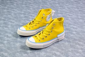 Converse 最新结构系列！  匡威 Chuck 70时尚拼接撞色黄色高帮鞋面+蓝色底+白色围条附着蓝色的水线 尺码：35-44