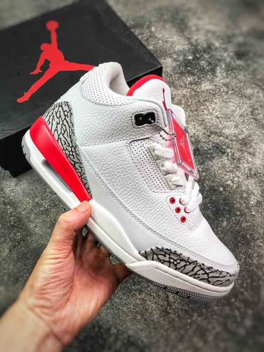 AJ3卡特琳娜飓风 Air Jordan 3 Retro 白红外线配色 货号：136064-116 尺码36-47.5 商品图0