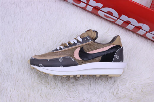 耐克/NIKE 耐克华夫跑步鞋 腰果花 商品图2