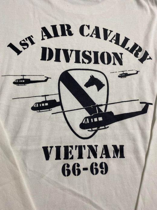 军潮！Avirex美军官方供应商！越战空骑兵主题！长袖T恤！标全！正版保真！ 商品图1