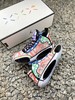 新科状元 aj34 最战靴 Air Jordan 34 PE 配色更是层出不穷让人超羡慕！ ，一款涂鸦装扮的 Zion Williamson x Air Jordan 34 PE DA1897-100 商品缩略图0